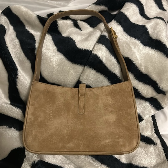SAINT LAURENT LE 5 À 7 suede hobo - Picture 2 of 4